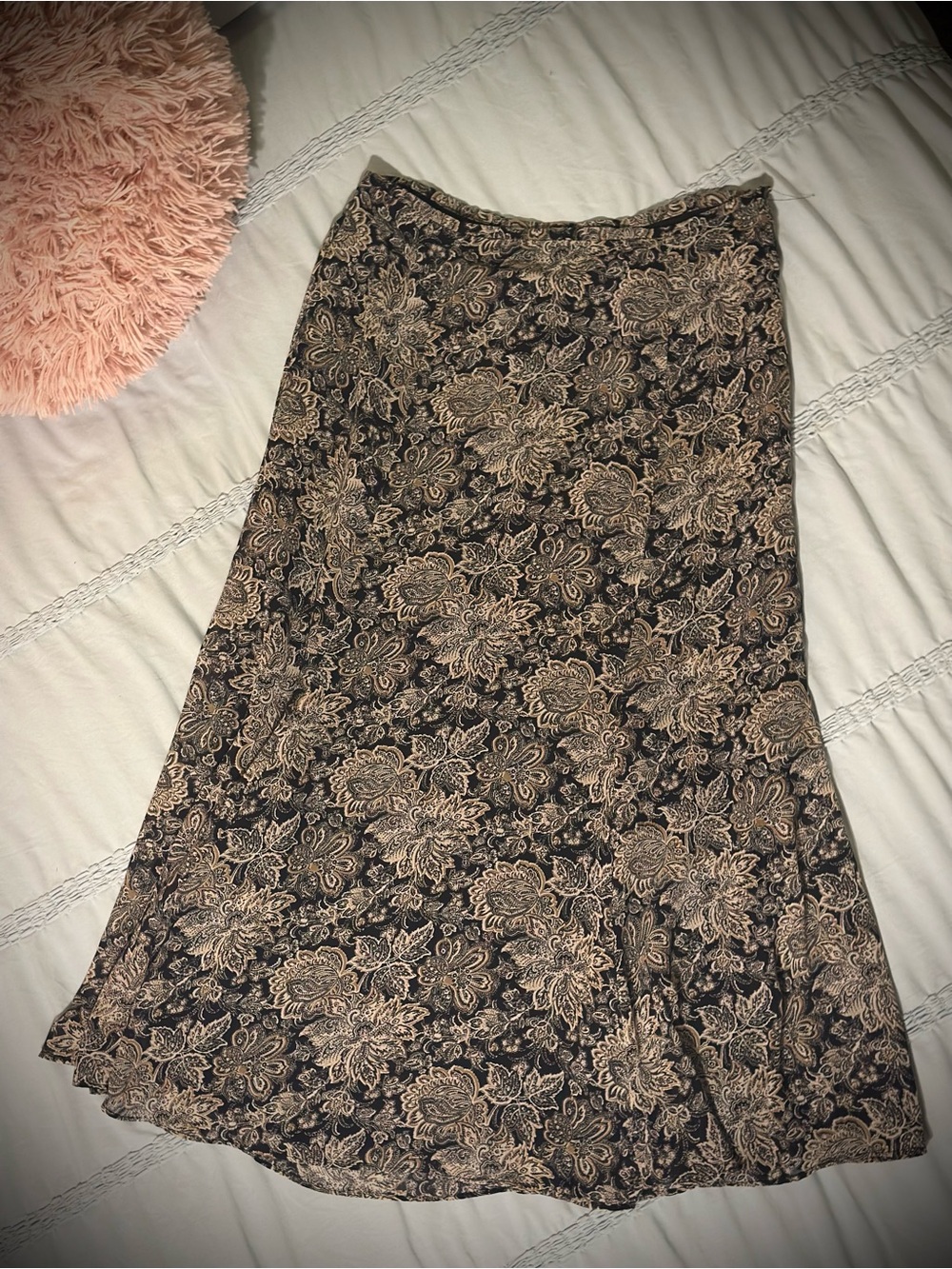 Rena Rowan Black & Cream Floral Skirt